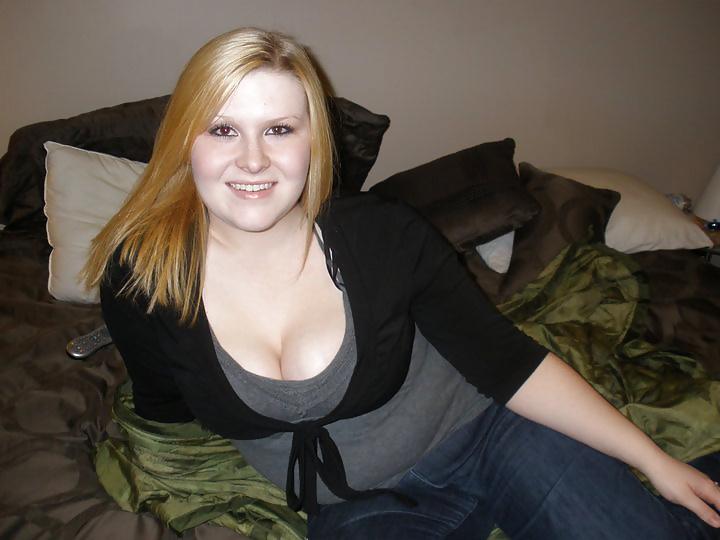 25P Andrea L. Sexy Smoking Swinger BBW