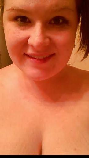 25P Andrea L. Sexy Smoking Swinger BBW