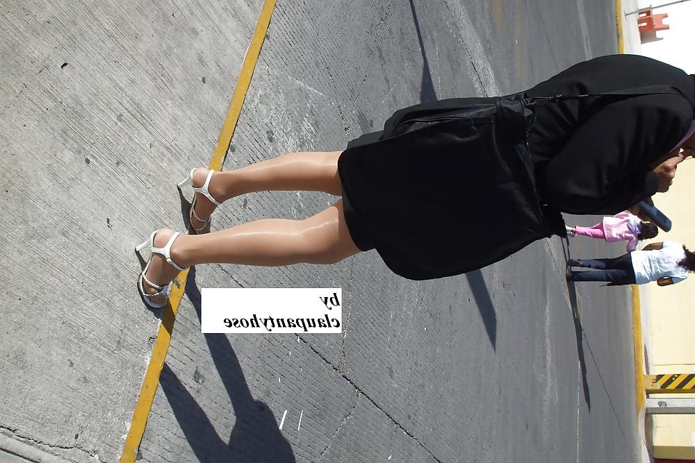 4P Pantyhose street