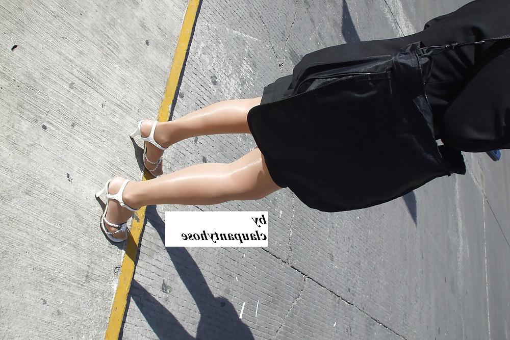 4P Pantyhose street