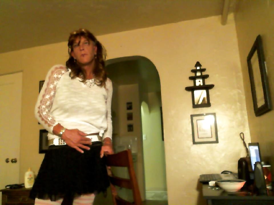 24P Lisa Love Crossdresser toys fisting and cums on her tits