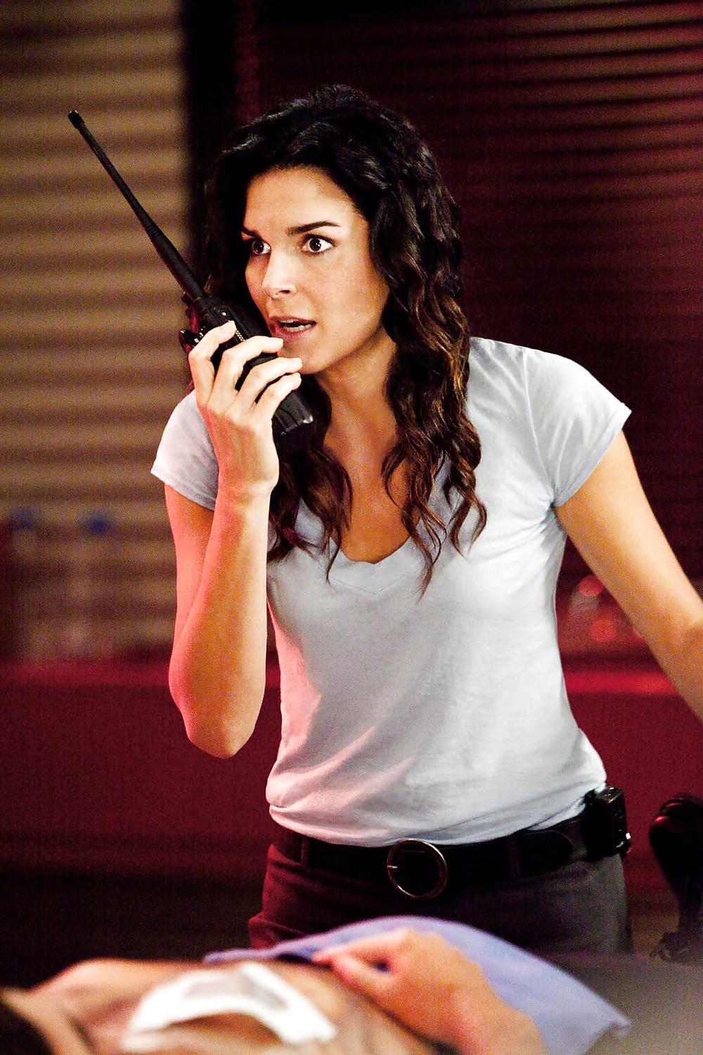 25P Angie Harmon mega collection 