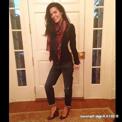 25P Angie Harmon mega collection 
