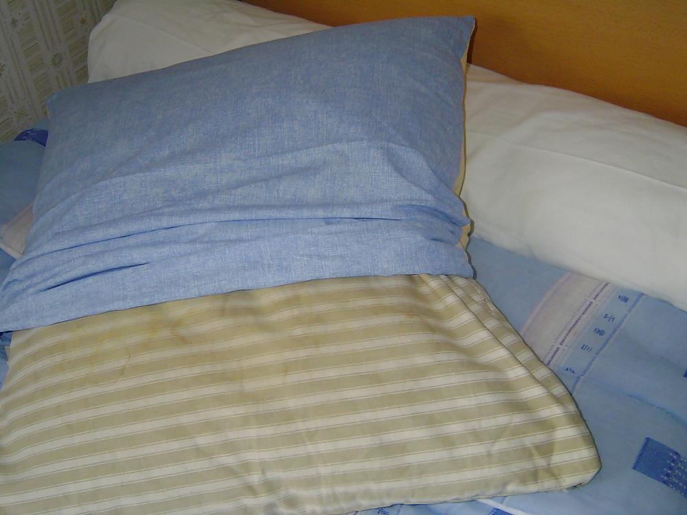 10P My feather pillow