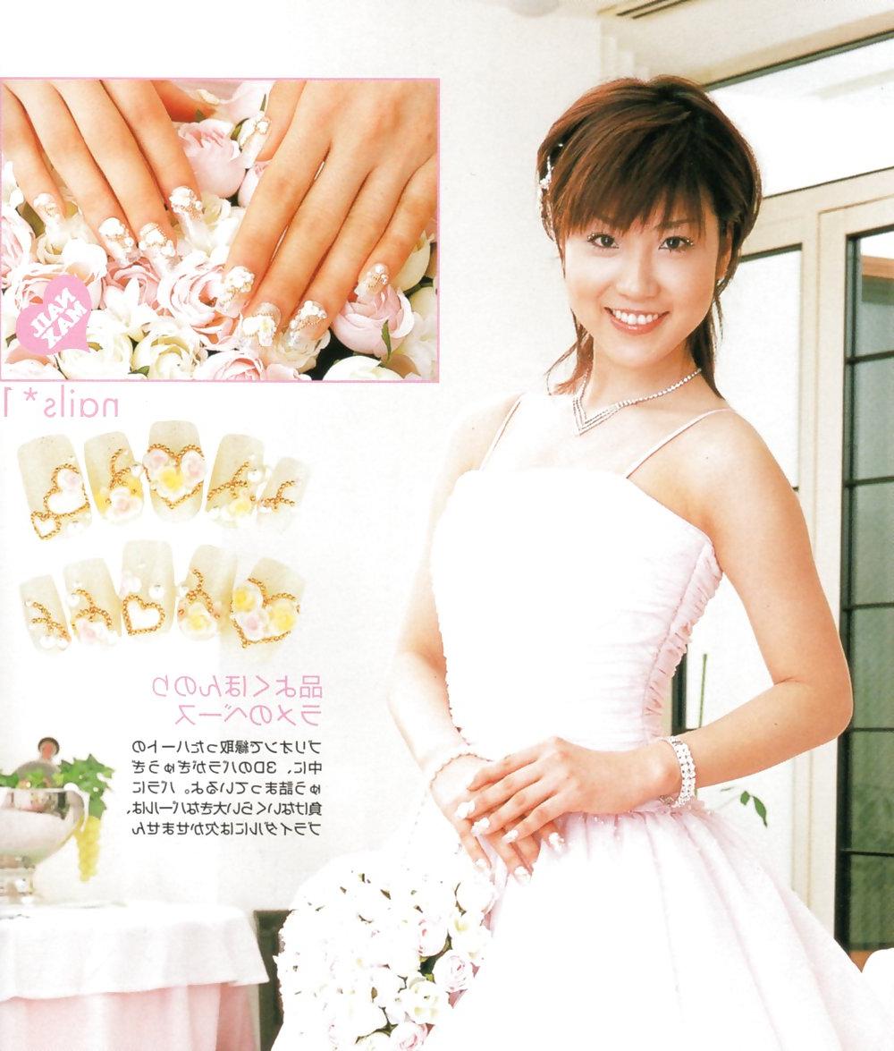 25P Sexy girls from Japanese mags Nail Max 2005 Spring