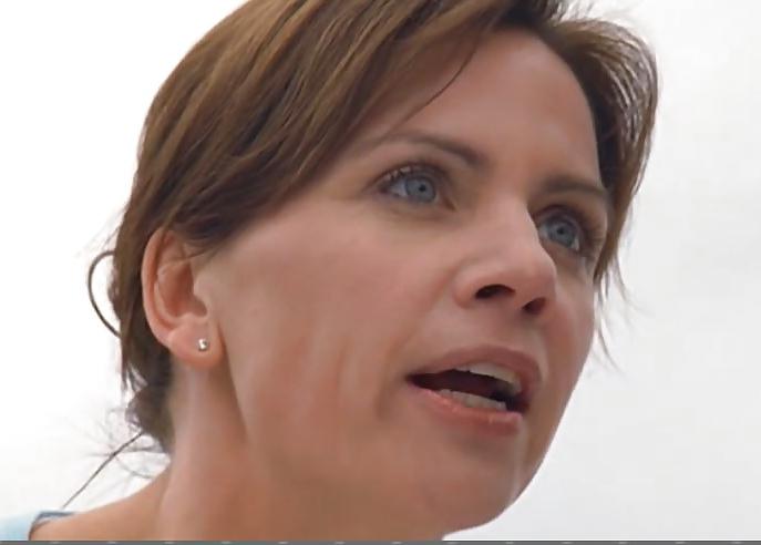 10P German actress Gisa Zach