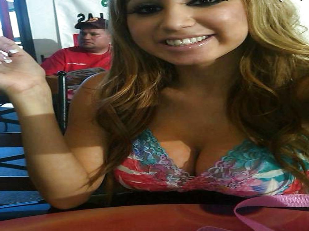 21P BIG BOOBS 