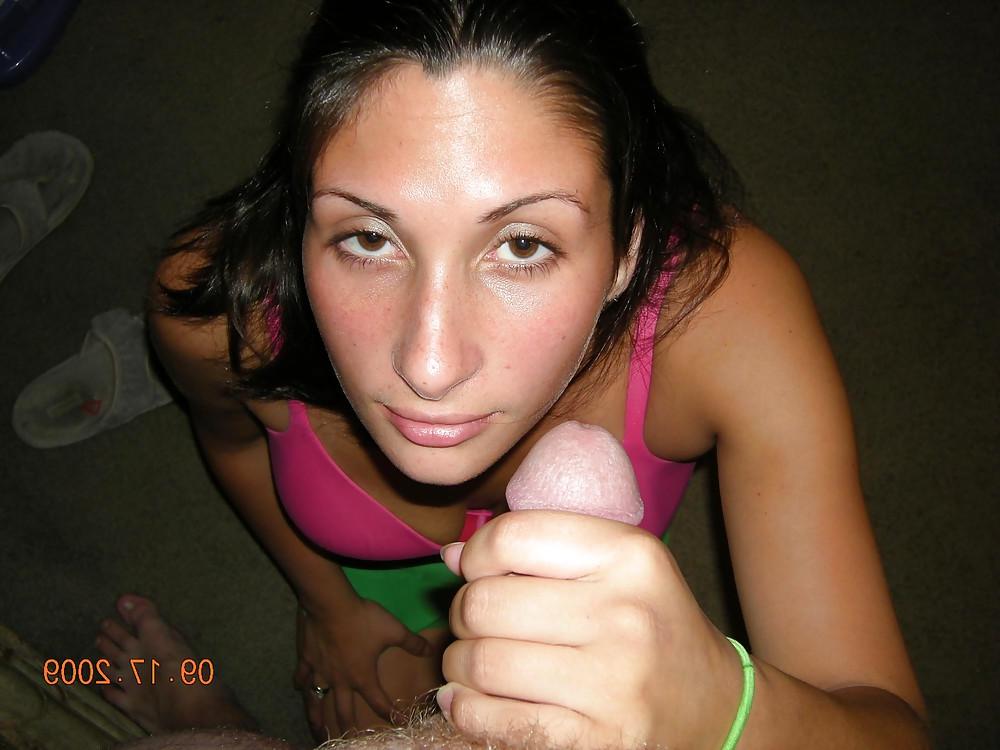 25P YOUNG HANDJOB SLUTS  I