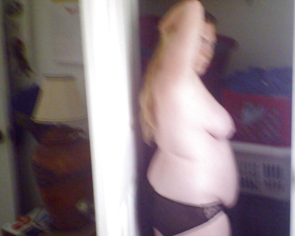 16P Me making pizza naked 