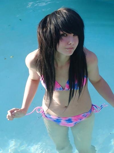 25P EMO Queen Bailey (NonNude)