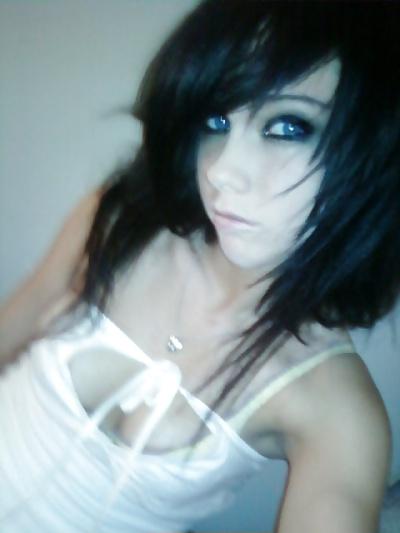 25P EMO Queen Bailey (NonNude)