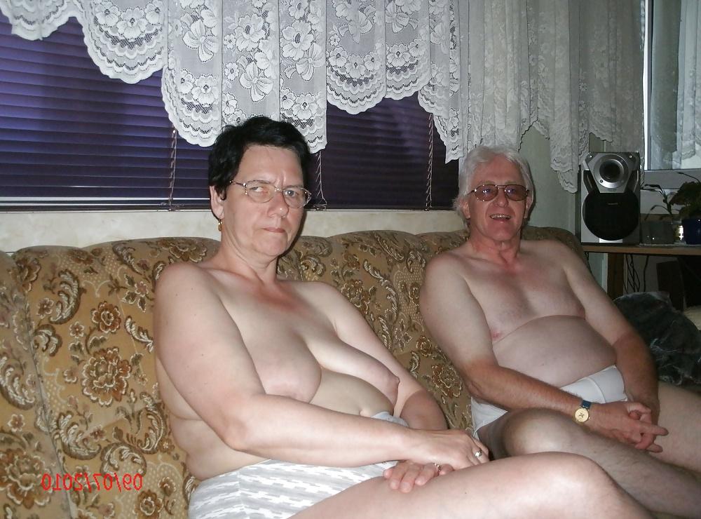 25P Mature Swingers