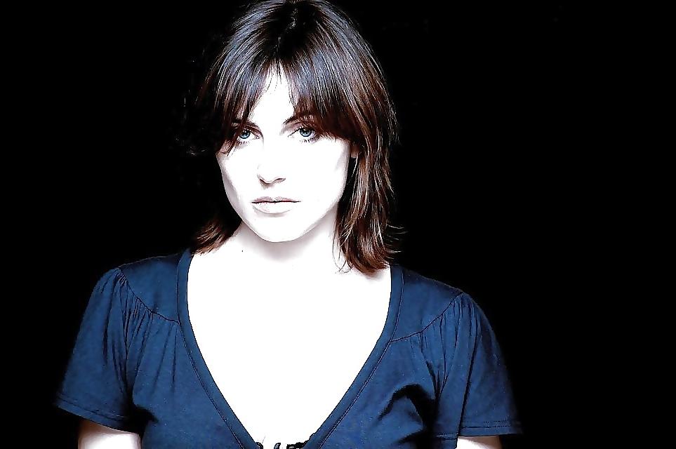 25P Antje Traue collection