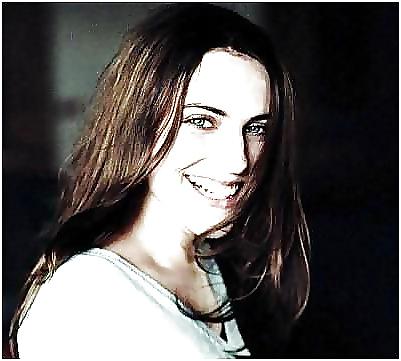 25P Antje Traue collection