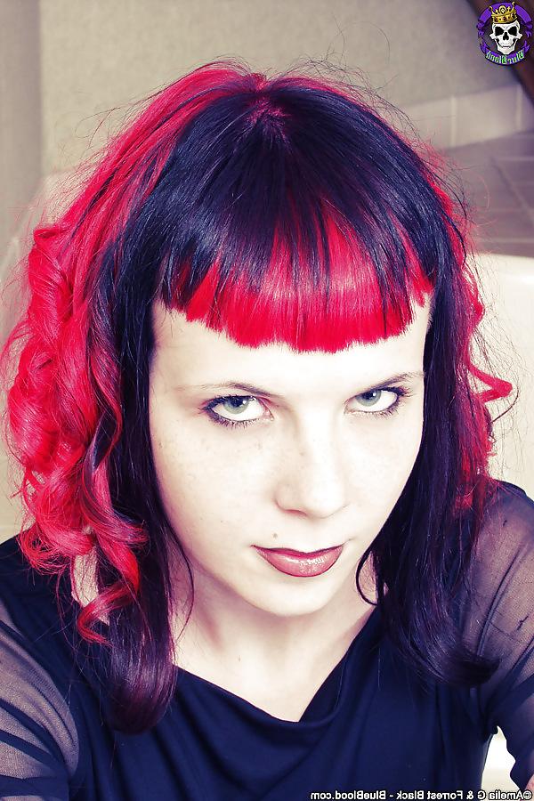 14P Flexible Emo Goth Babe