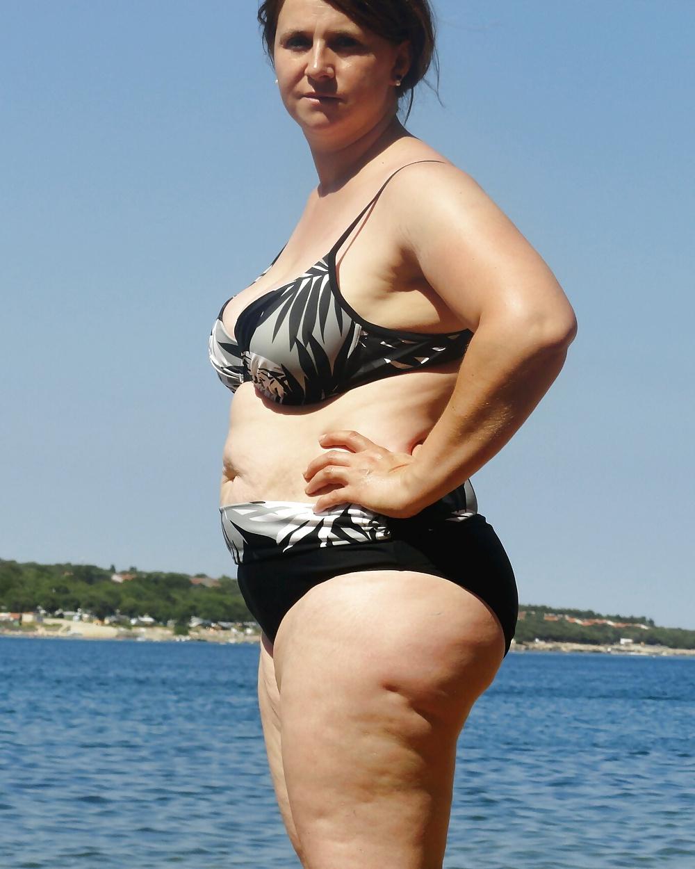 21P My sexy step-aunt