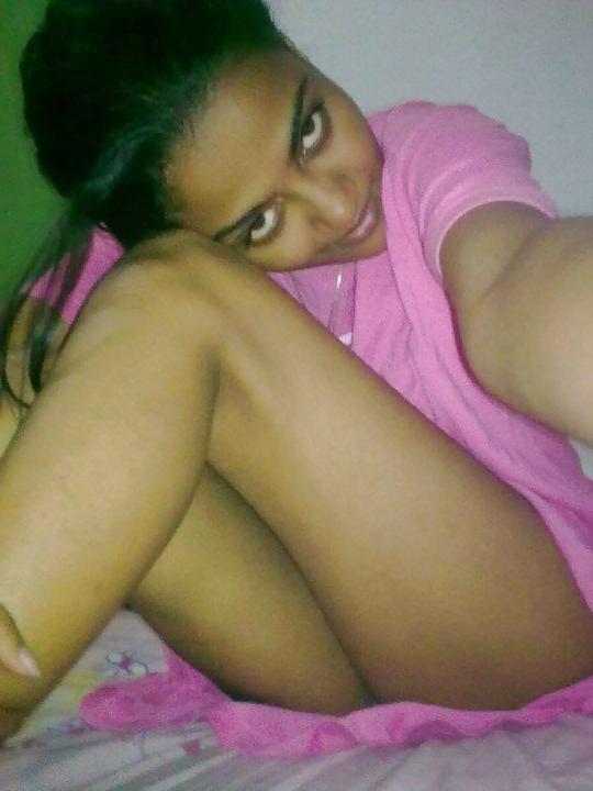 15P Sri lanka gon badu hot collection