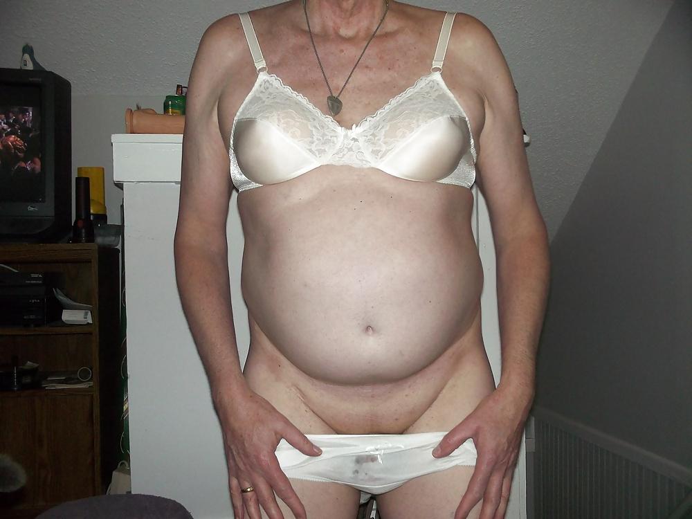 11P Showing my pig pussy for Master Big Popa