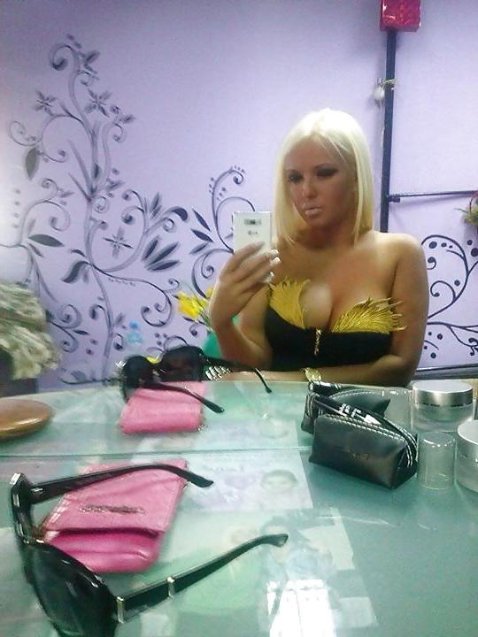 25P Andjela Belgrade big Boobs