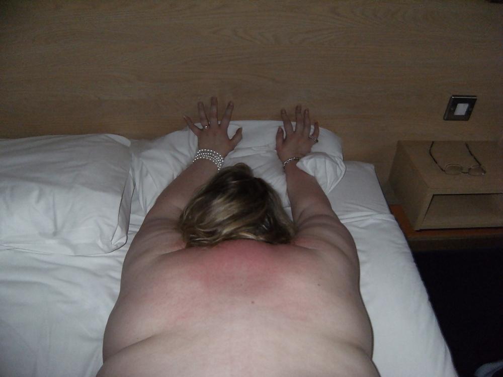 7P English girl with huge boobs shagging an Irishman