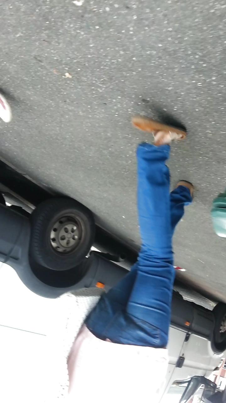 4P Random milf feet on street 