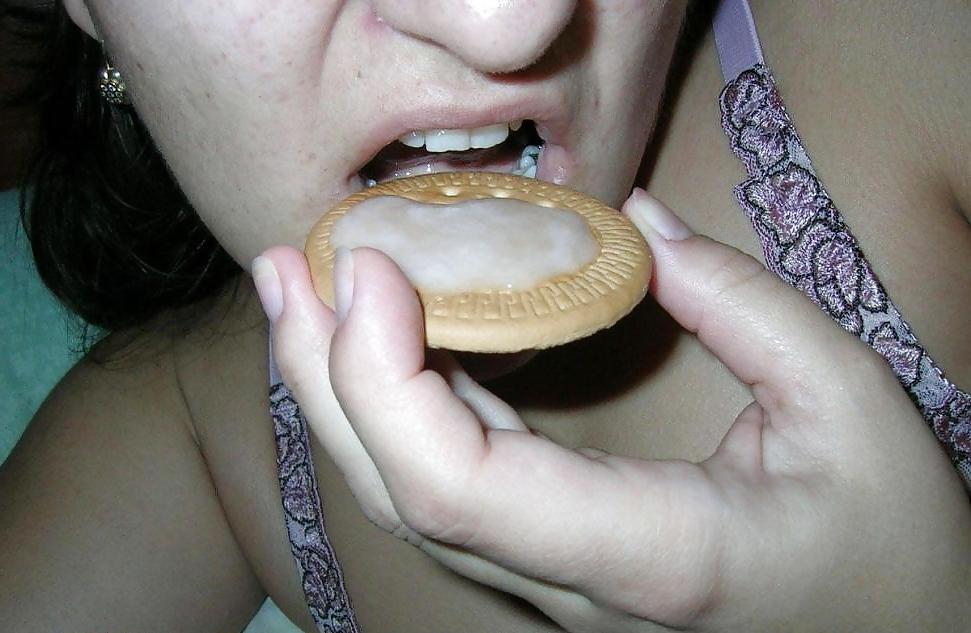 25P Cum on Food II