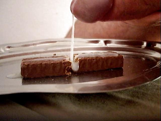 25P Cum on Food II