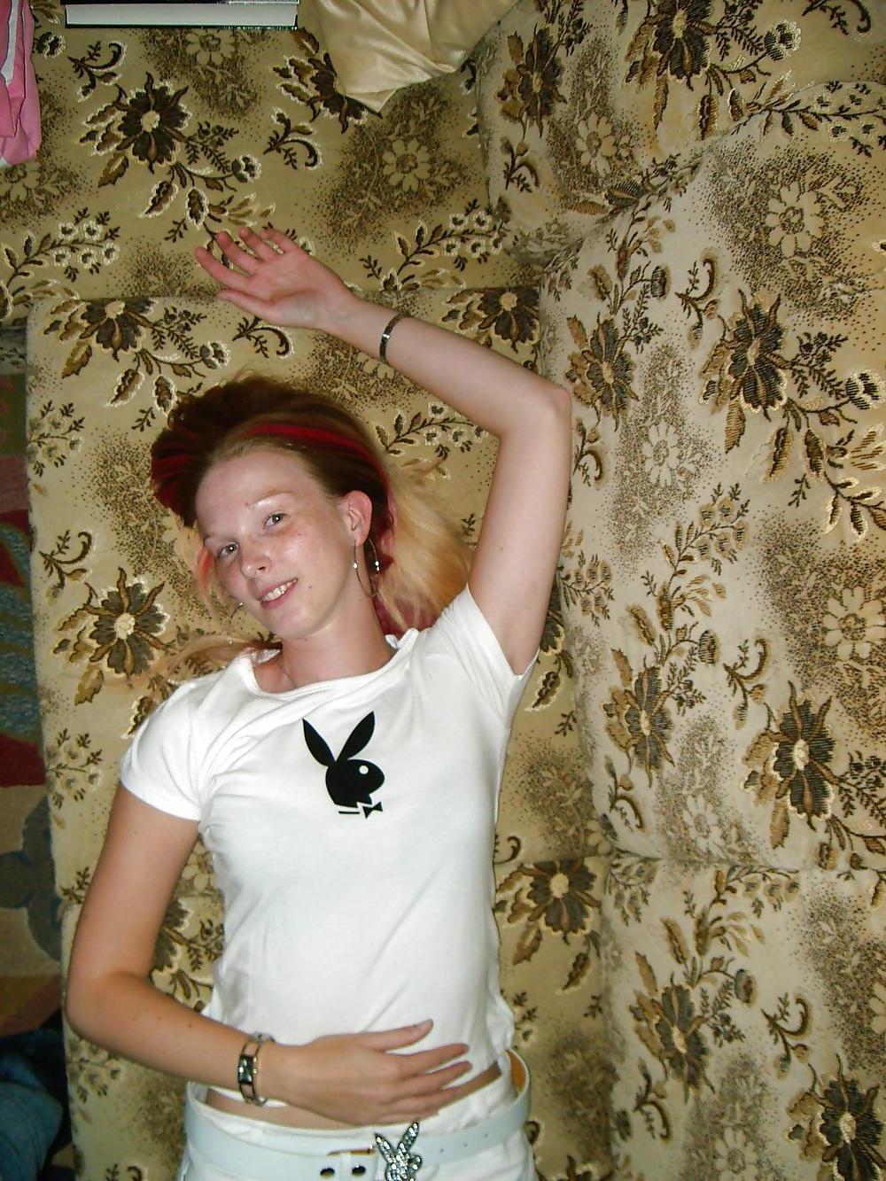 25P HOT GERMAN GIRL CORINNE