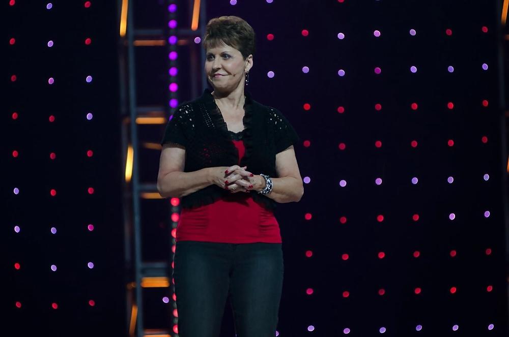 8P Joyce Meyer 38 Inches of Ass
