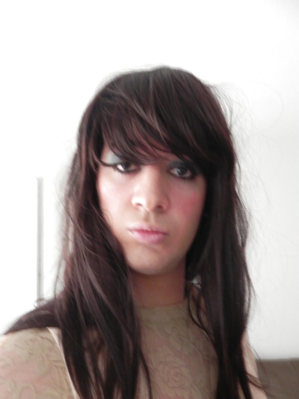 25P Manon sissy crossdresser