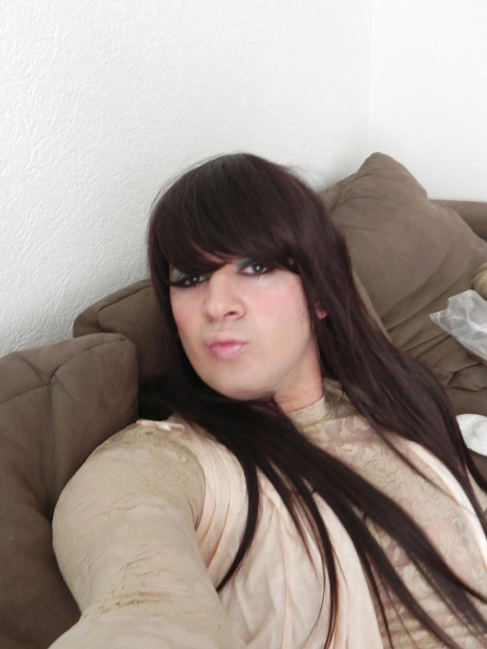 25P Manon sissy crossdresser