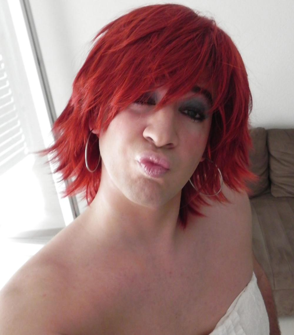 25P Manon sissy crossdresser