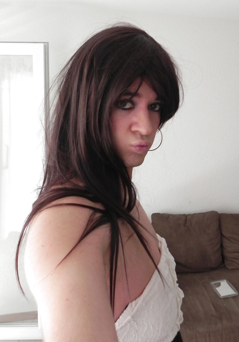 25P Manon sissy crossdresser