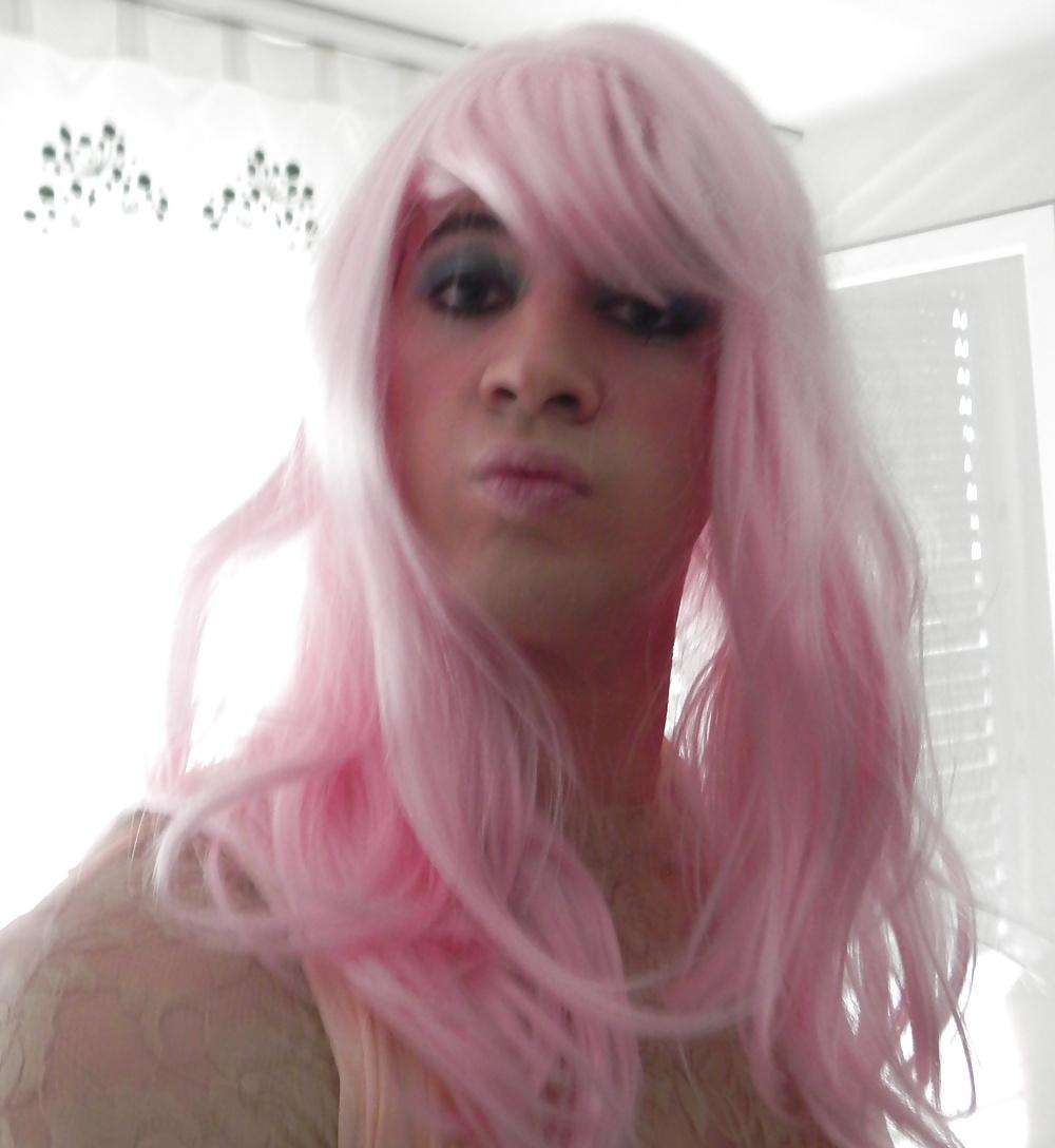 25P Manon sissy crossdresser