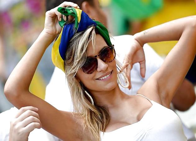 25P 2014 FIFA World Cup Brazil (Beauties)