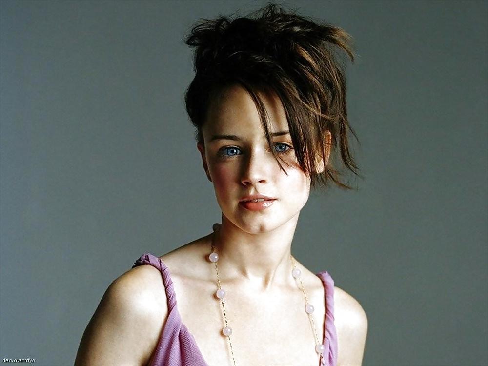 25P Lauren Graham & Alexis Bledel