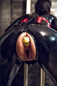 9P Russian, anal porn model Bella!