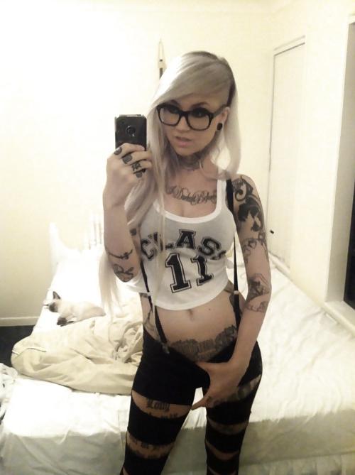 25P Erotic Ink