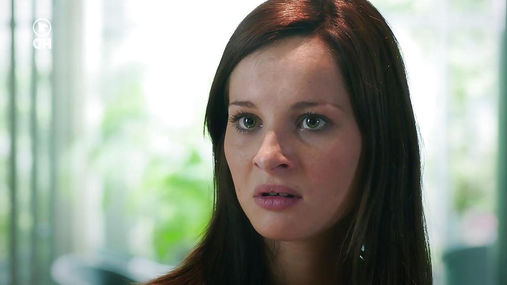 25P German Serie Verbotene Liebe