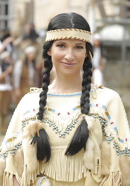 6P German actress Sophie Wepper
