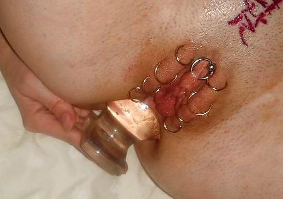 15P Piercing pussy