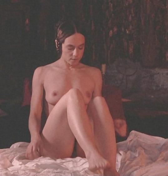 25P Nude celebrity hotness 