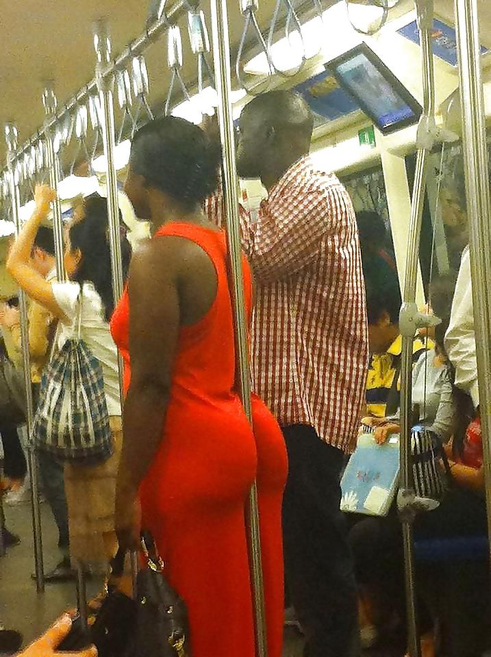 21P Public Booty