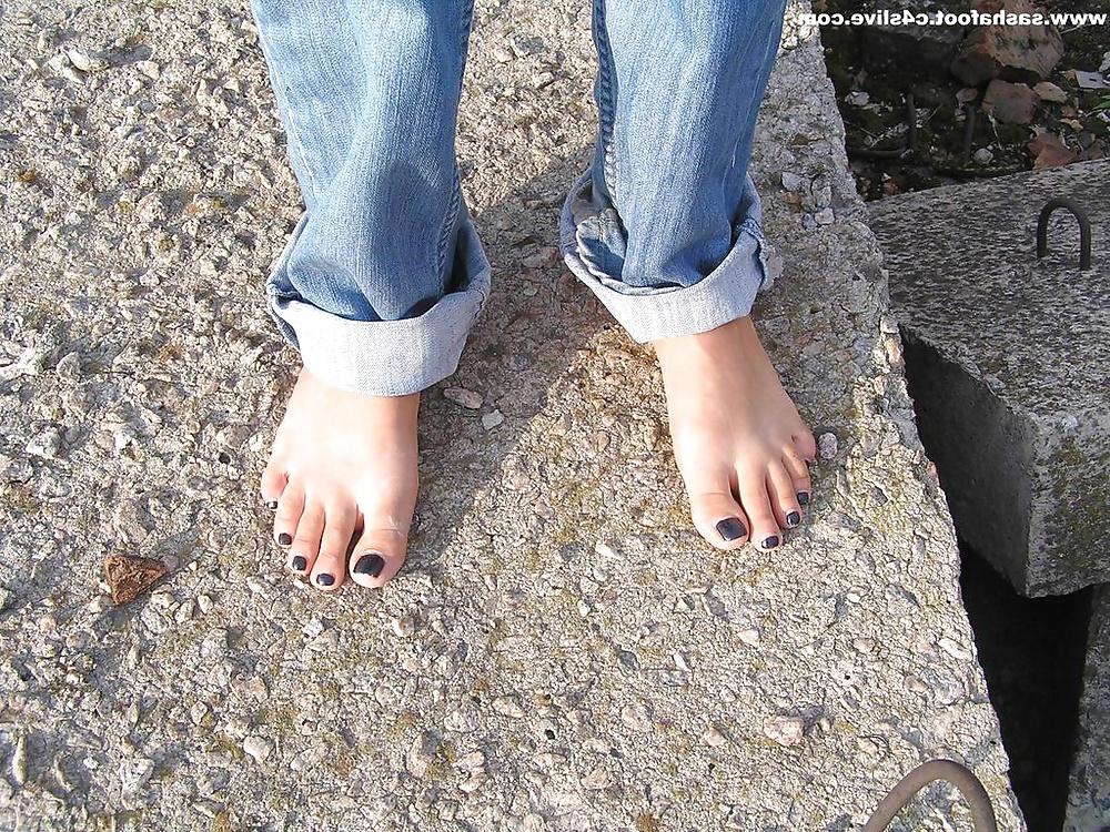 14P Street Feet