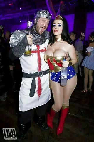 17P Big Boobs