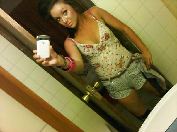 25P Hot babes 24