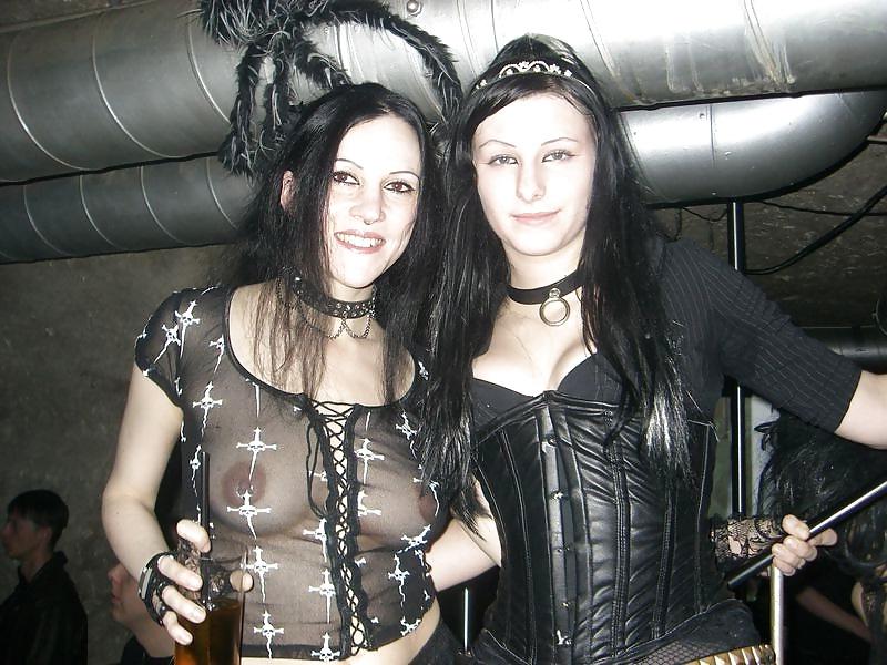 13P Hot EMO girls
