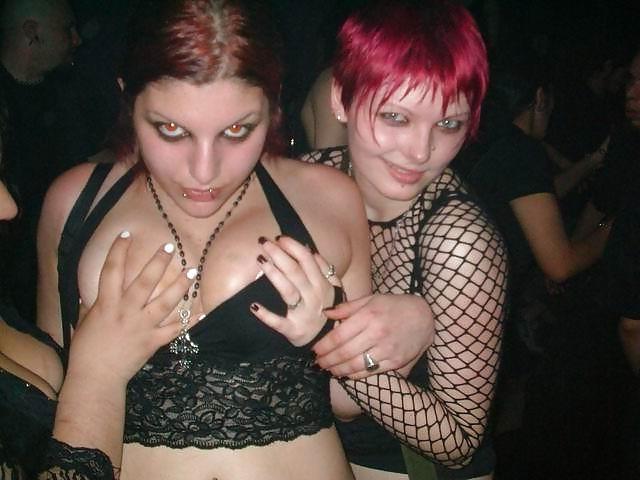 13P Hot EMO girls