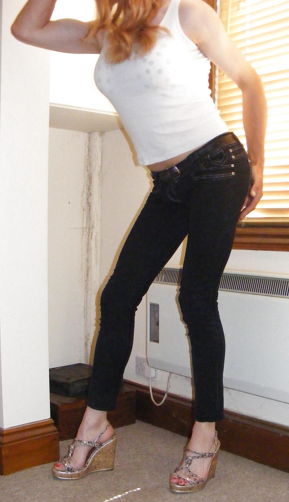 24P Skinny crossdresser strips