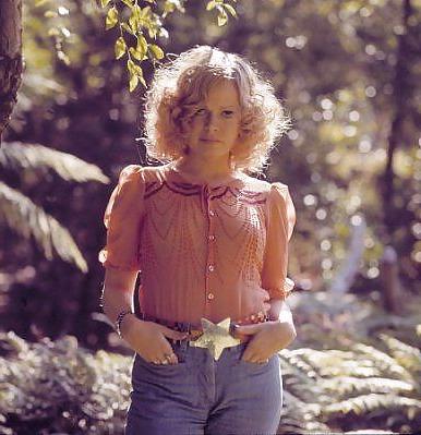 25P Sally Struthers